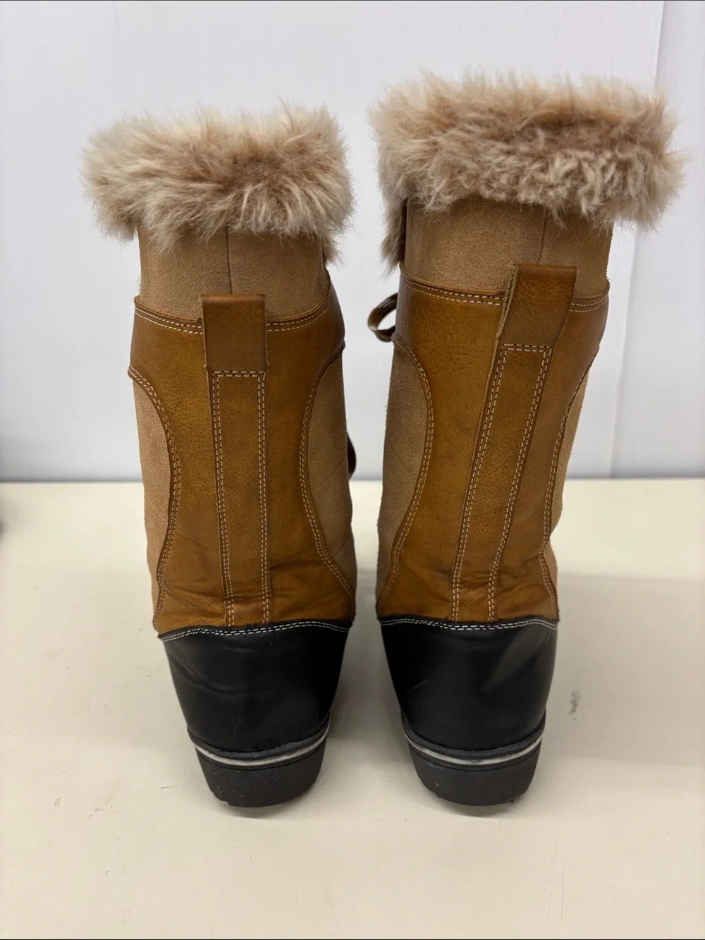 Universal Thread Tan Faux-Fur Lace-Up Winter Boots